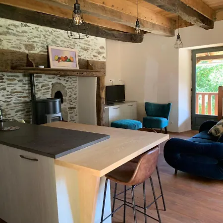 Сasa de vacaciones Maison D'hélène Cassaniouze